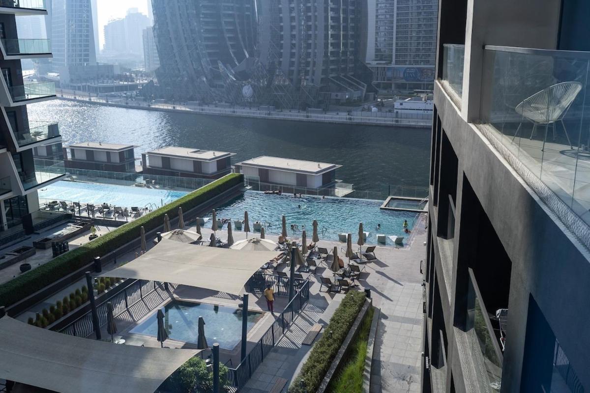 Opulent In Business Bay - Burj Views From Infinity Pool&jacuzzi Dubai